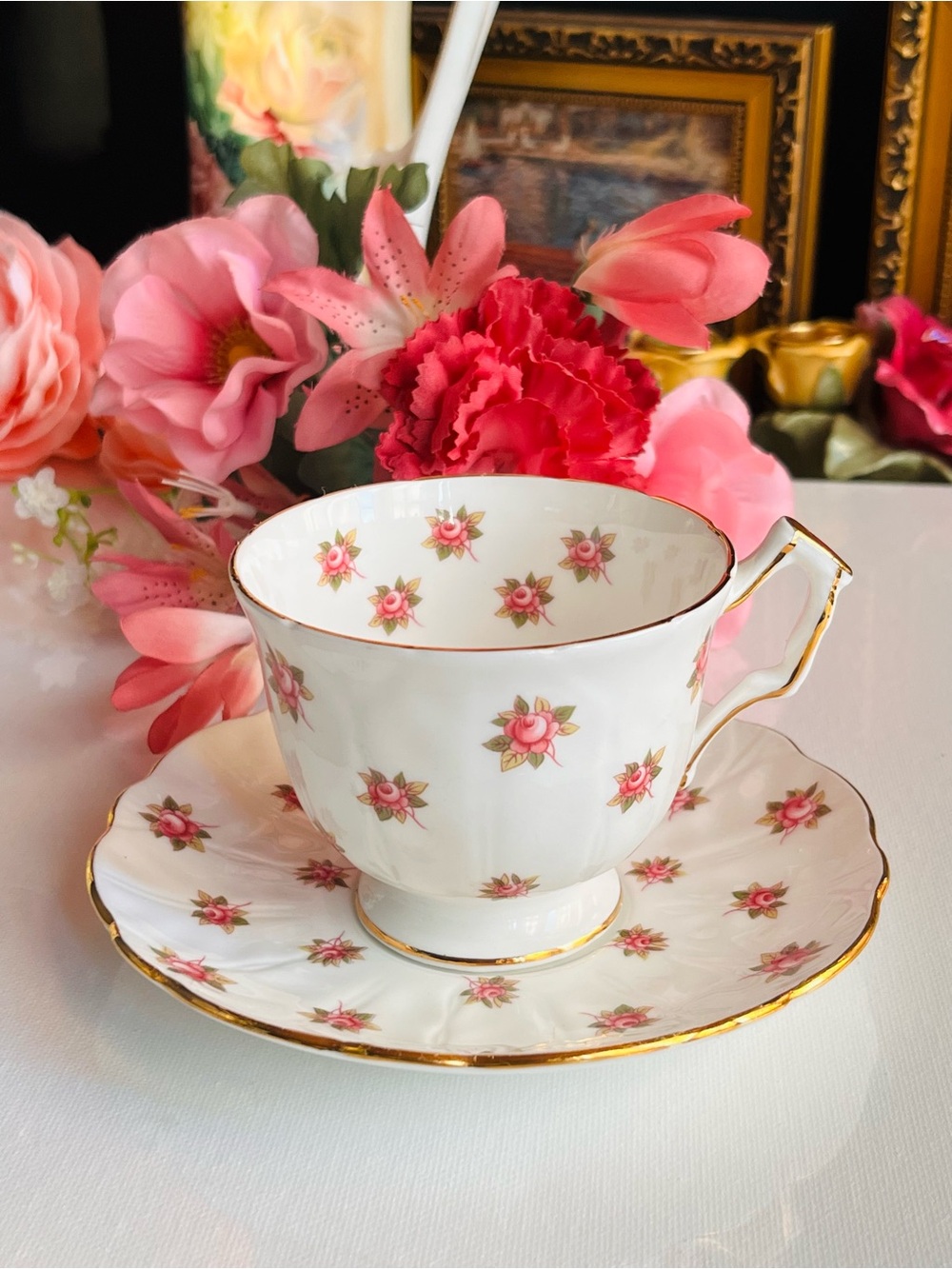 Vintage Aynsley Bone China Teacup & Saucer - Delicate Pink Rose Pattern